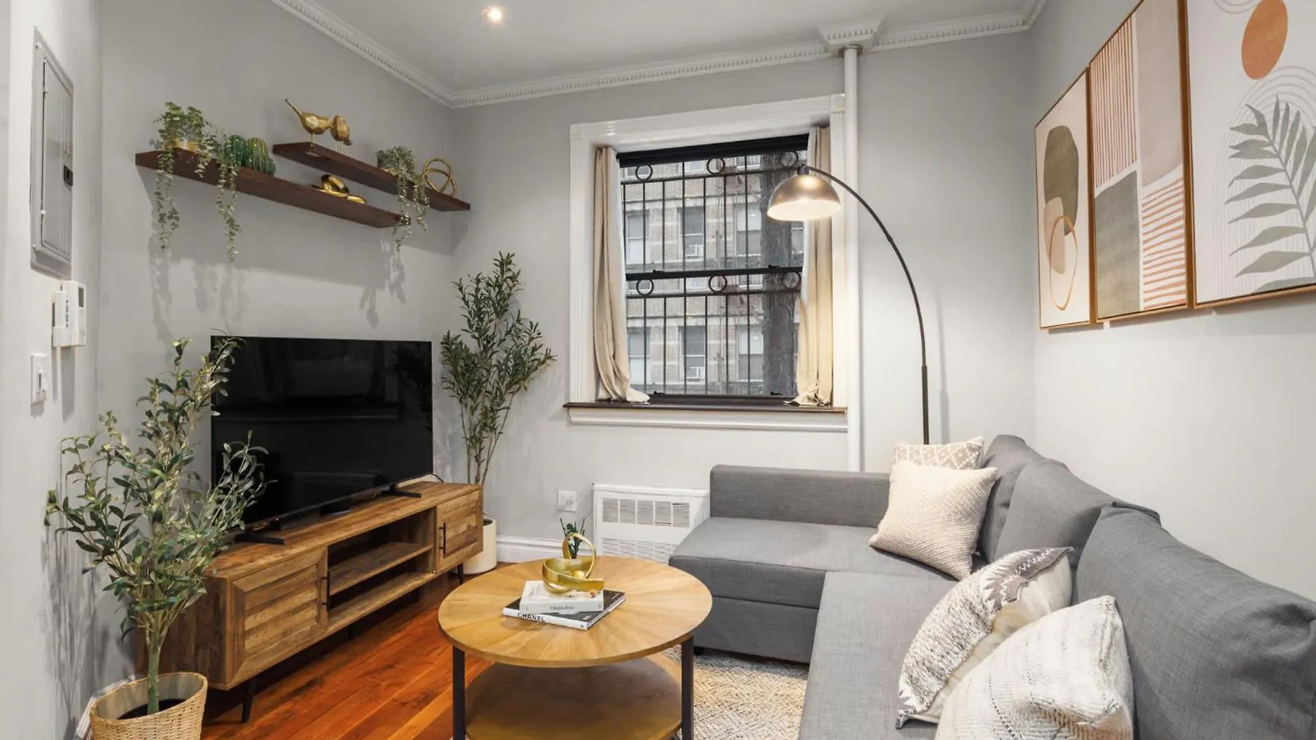 Trendy Nyc Stay Close To It All New York